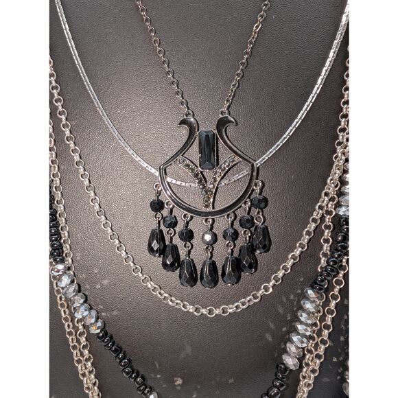 Lot of 3 Black & Metallic Beaded Silver Tone & Black Metal Layered Necklaces - Picture 2 of 9
